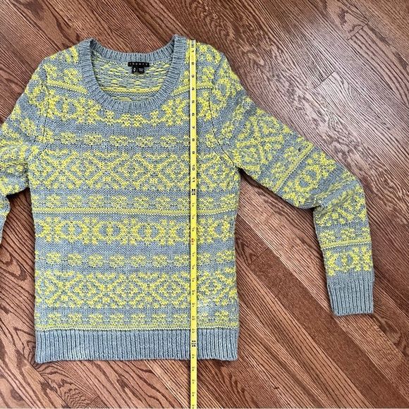 Theory Tommy P Fair Isle Chunky Wool Sweater - Gray / Yellow (Size M) - Picture 7 of 10